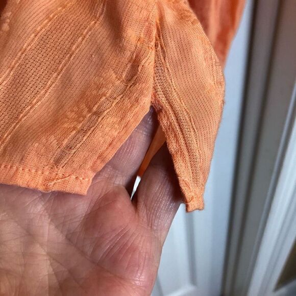 TOMMY HILFIGER - 🎉HP🎉NWT - L Sz XL Textured Tie Puff-Sleeve Peasant Top/Coral - Picture 9 of 16